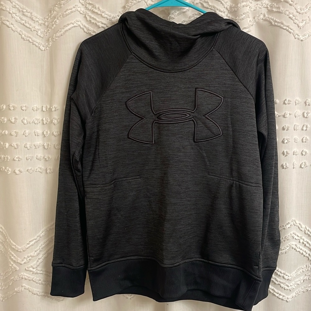 Excellent Condition Women’s Under Armour Hoodie Small
